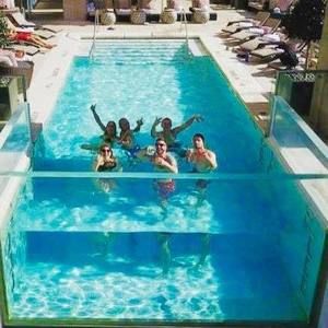 Meet your Posher, Michael